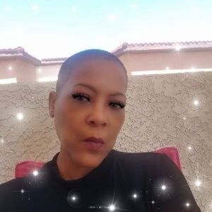 Meet your Posher, Annette